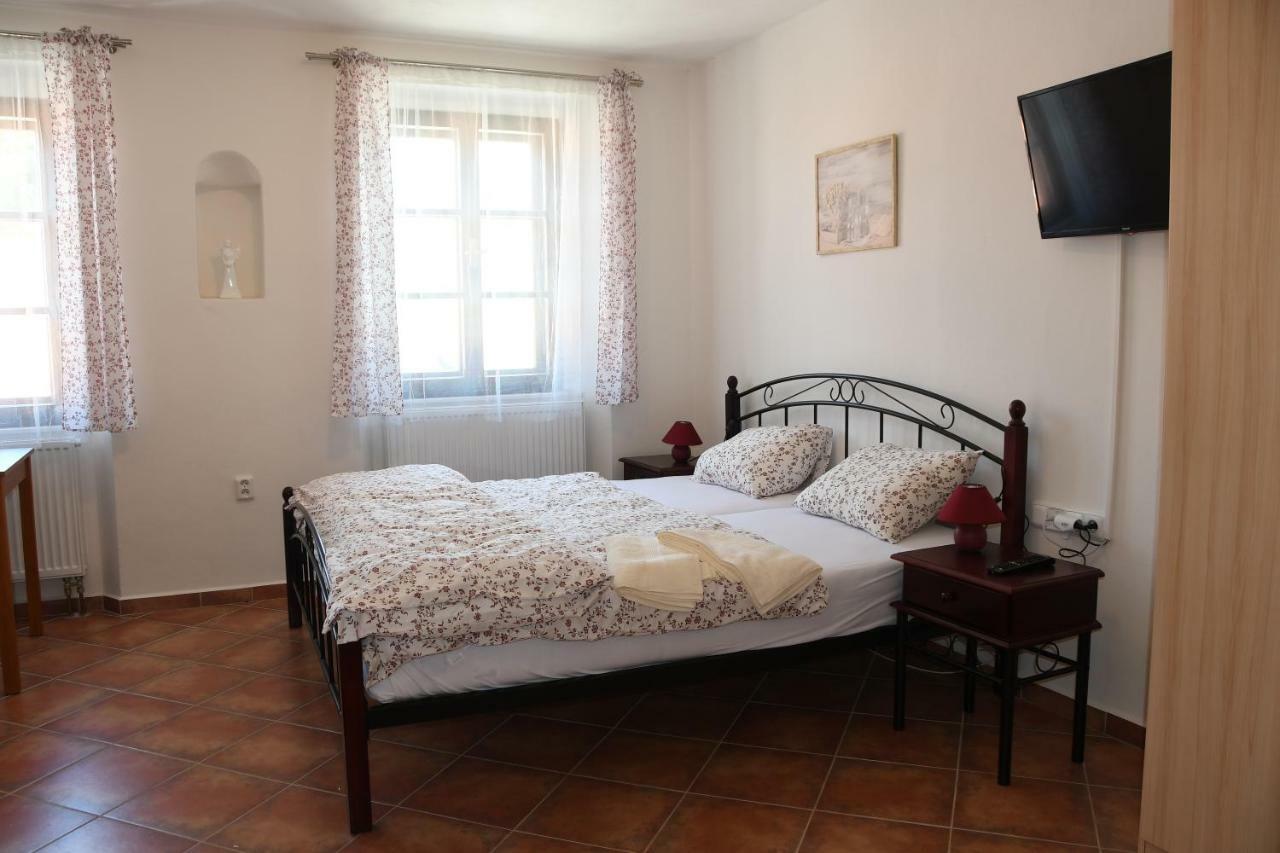 Penzion-Apartman Soucek Jindřichův Hradec Eksteriør bilde
